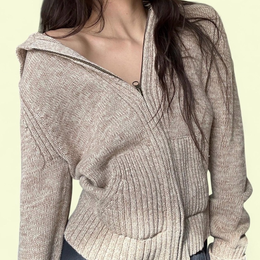 Vintage Y2K-era Old Navy 100% Cotton Chunky Knit Hoodie